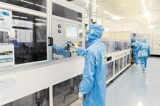 超高清“成都造”面板，智能大腦與綠色工廠的協同交響